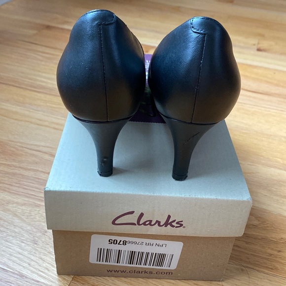 Clarks Heavenly heart black leather heel 7W - Picture 7 of 9
